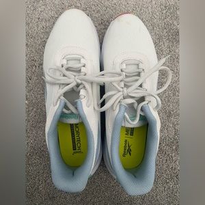 Women’s Reebok tennis shoes.  Size 9